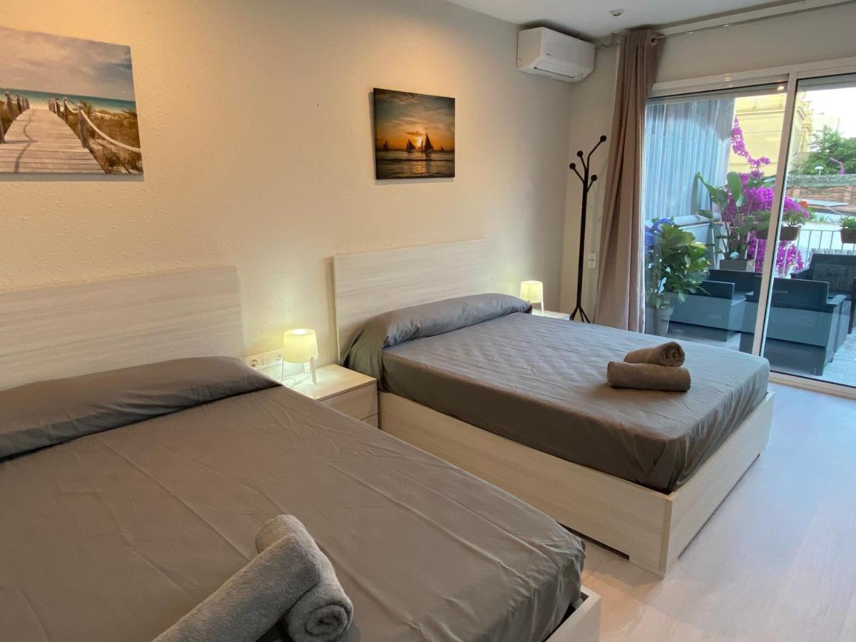 Apartamentos Playa Badalona Exterior photo