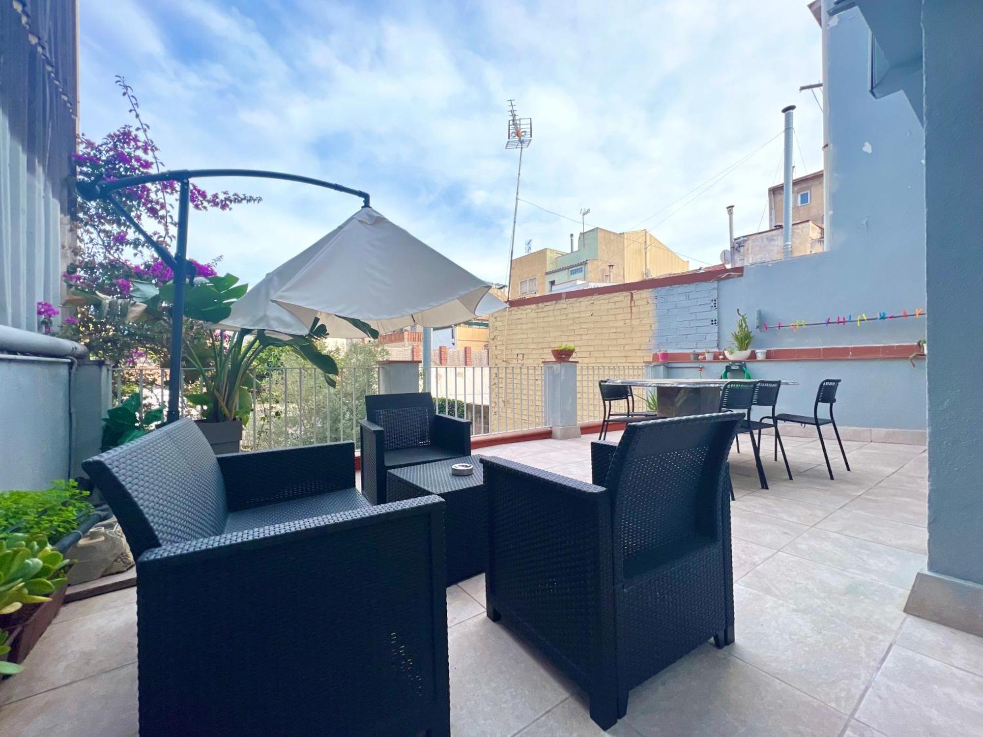 Apartamentos Playa Badalona Exterior photo